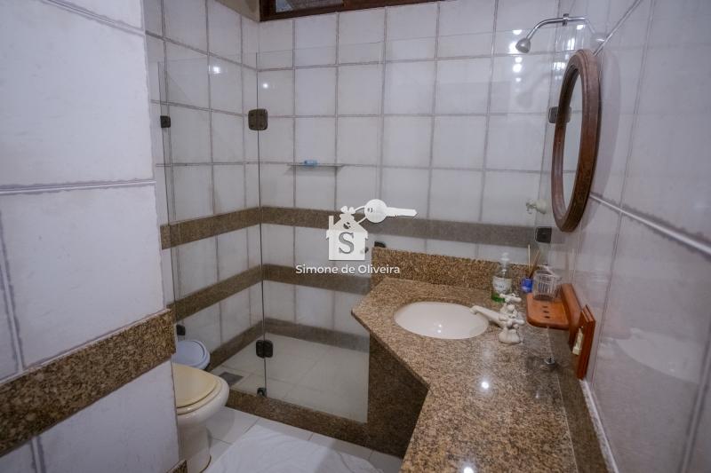 Comprar Casa em Itaipava, Petrópolis/RJ - Simone de Oliveira Imóveis