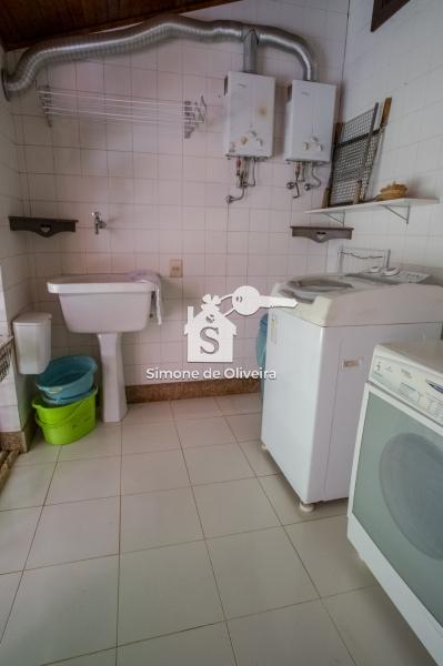 Comprar Casa em Itaipava, Petrópolis/RJ - Simone de Oliveira Imóveis