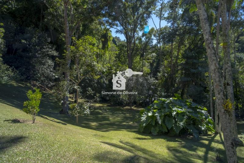 Comprar Casa em Itaipava, Petrópolis/RJ - Simone de Oliveira Imóveis