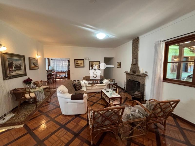 Comprar Casa em Itaipava, Petrópolis/RJ - Simone de Oliveira Imóveis Comprar Casa em Itaipava, Petrópolis/RJ - Simone de Oliveira Imóveis