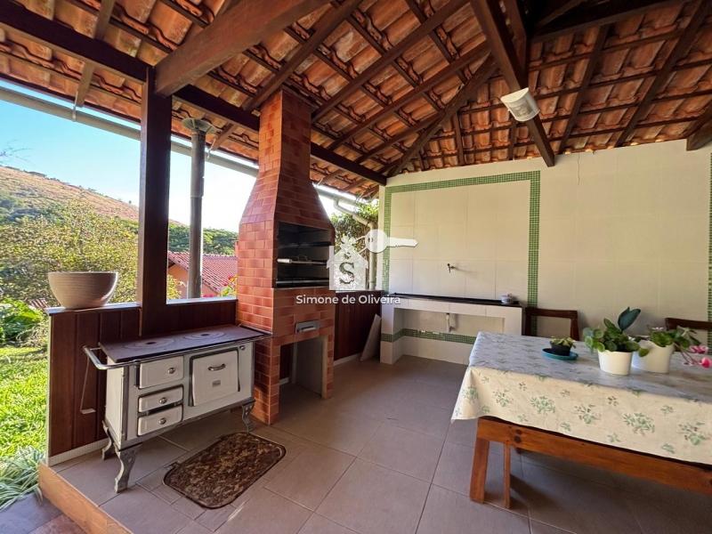 Comprar Casa em Itaipava, Petrópolis/RJ - Simone de Oliveira Imóveis Comprar Casa em Itaipava, Petrópolis/RJ - Simone de Oliveira Imóveis