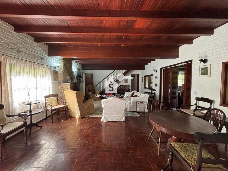 Comprar Casa em Cuiabá, Petrópolis/RJ - Simone de Oliveira Imóveis Comprar Casa em Cuiabá, Petrópolis/RJ - Simone de Oliveira Imóveis