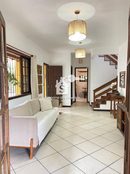 Comprar Casa em Samambaia, Petrópolis/RJ - Simone de Oliveira Imóveis Comprar Casa em Samambaia, Petrópolis/RJ - Simone de Oliveira Imóveis