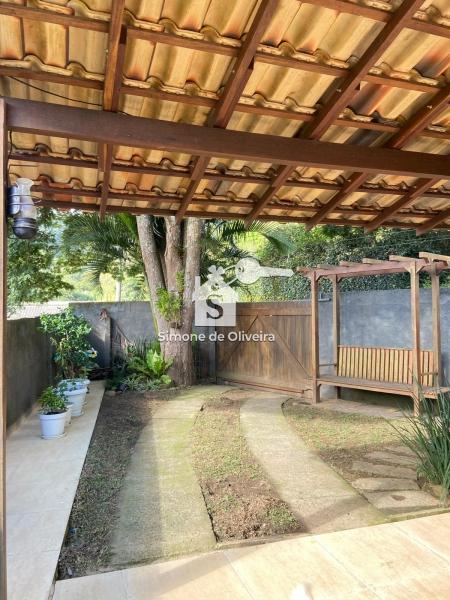 Comprar Casa em Samambaia, Petrópolis/RJ - Simone de Oliveira Imóveis Comprar Casa em Samambaia, Petrópolis/RJ - Simone de Oliveira Imóveis