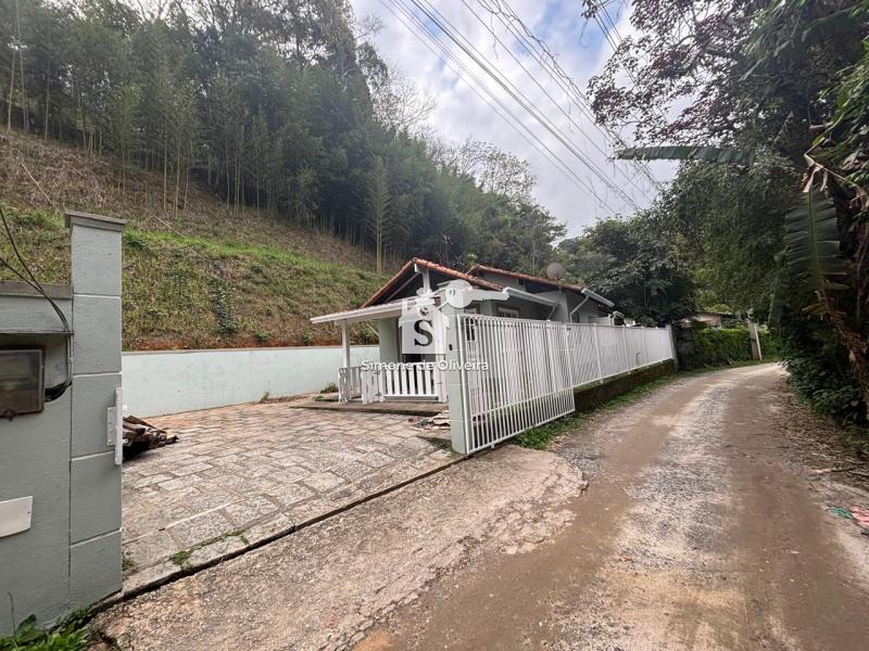 Comprar Casa em Itaipava, Petrópolis/RJ - Simone de Oliveira Imóveis Comprar Casa em Itaipava, Petrópolis/RJ - Simone de Oliveira Imóveis