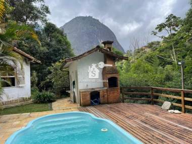 [CI 2493] Casa em Araras, Petrópolis/RJ