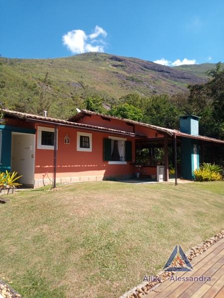 Casa para Alugar em Itaipava, Petrópolis - RJ - Foto 1
