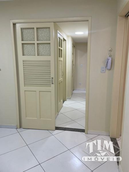 Apartamento para Alugar em Centro, Petrópolis - RJ - Foto 6