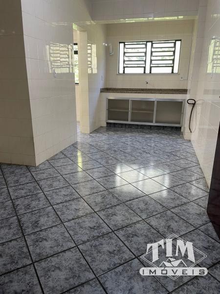 Apartamento para Alugar em Retiro, Petrópolis - RJ - Foto 6