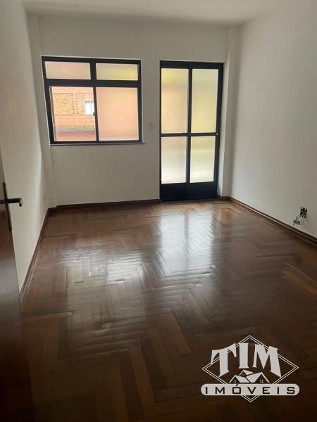 Apartamento para Alugar em Retiro, Petrópolis - RJ - Foto 10
