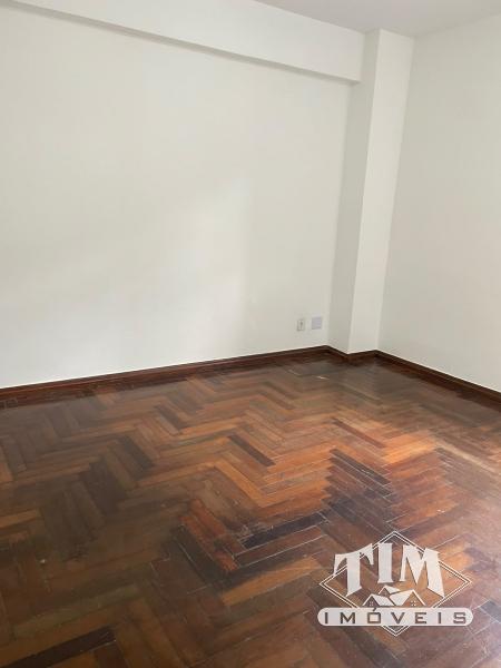 Apartamento para Alugar em Retiro, Petrópolis - RJ - Foto 2