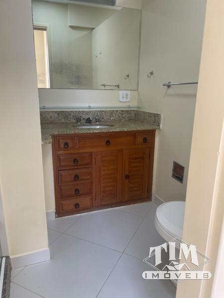Apartamento para Alugar em Centro, Petrópolis - RJ - Foto 10