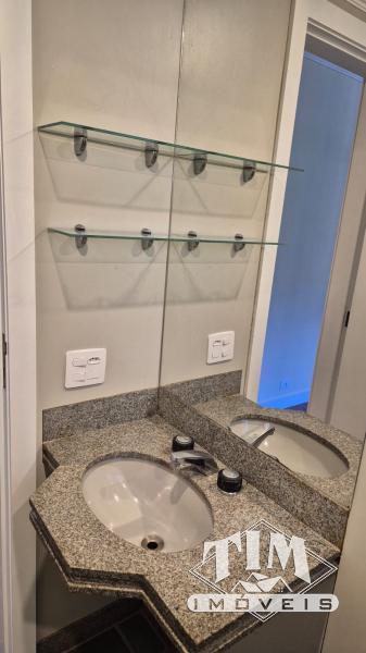 Apartamento para Alugar em Centro, Petrópolis - RJ - Foto 9