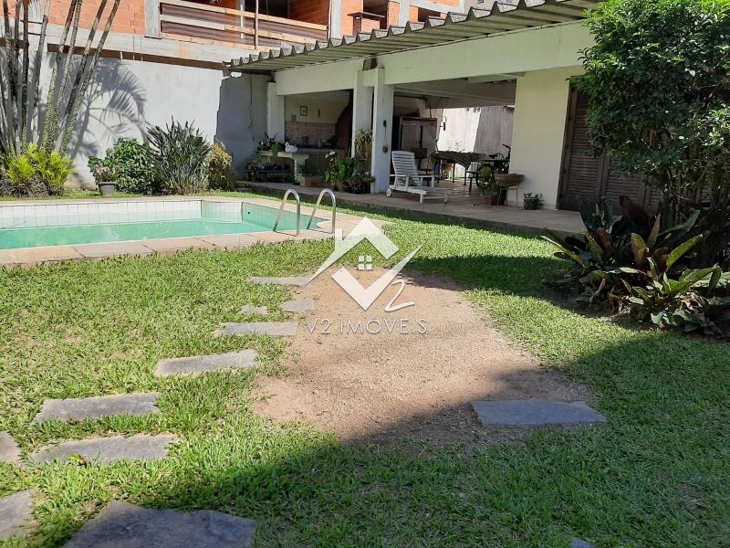 Casa em Corrêas - Petrópolis/RJ  - 4 Dormitorios