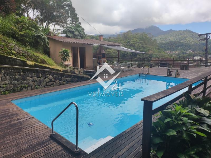 Casa em Vila Militar - Petrópolis/RJ  - 7 Dormitorios