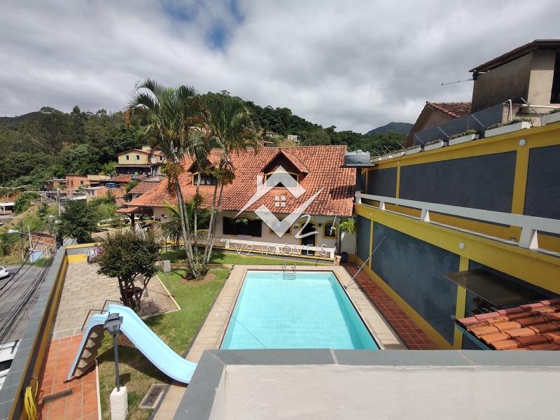 Casa em Roseiral - Petrópolis/RJ  - 5 Dormitorios