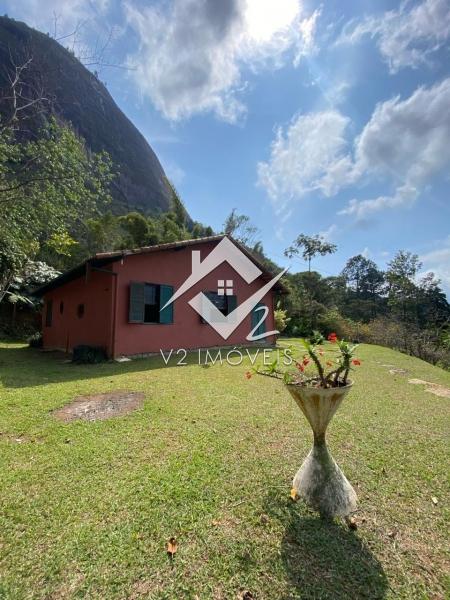 Casa em Araras - Petrópolis/RJ  - 3 Dormitorios