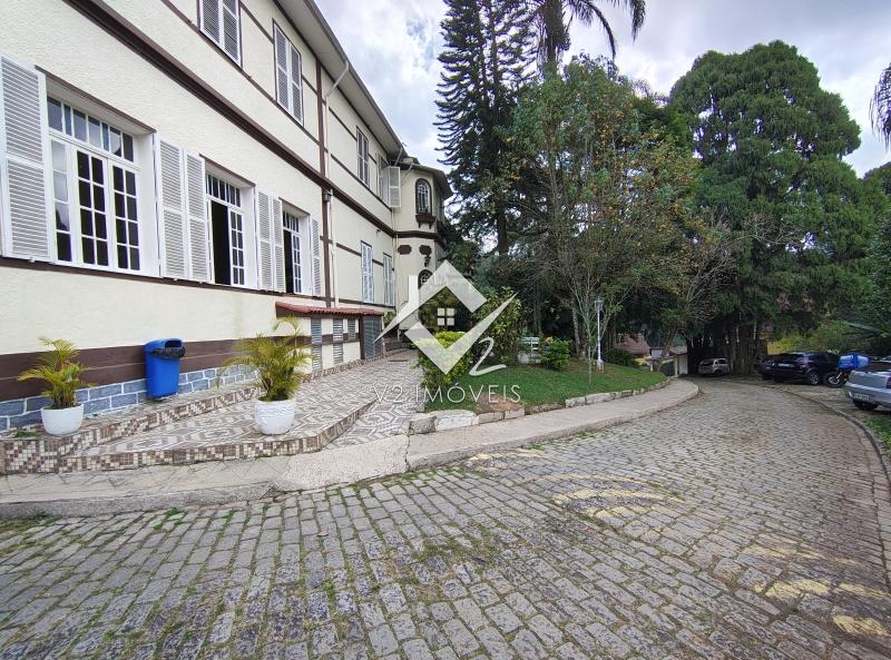 Apartamento em Independência - Petrópolis/RJ  - 3 Dormitorios