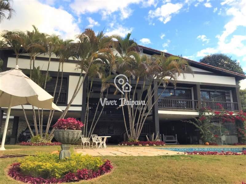 Casa em Nogueira - Petrópolis/RJ  - 4 Quartos