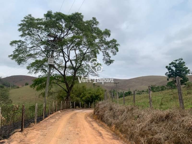 Fazenda / Sítio em Sardoal - Paraíba do Sul/RJ  - 3 Quartos