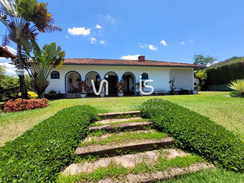 Casa à venda em Itaipava, Petrópolis - RJ