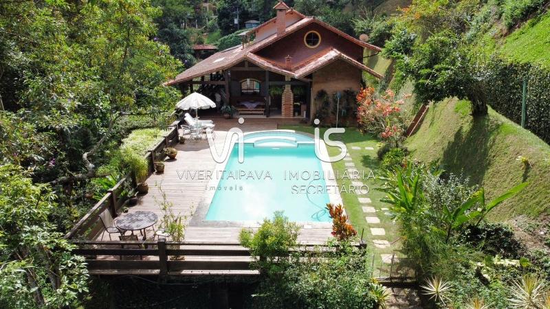 Casa em Pedro do Rio - Petrópolis/RJ  - 4 Quartos