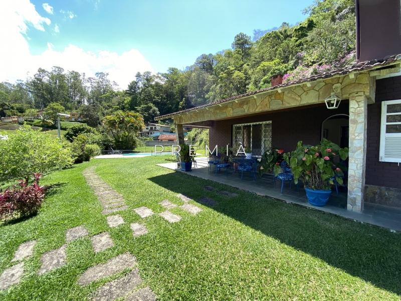 Casa à venda em Araras, Petrópolis - RJ