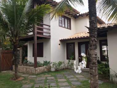 Casa em Condomínio em Região...