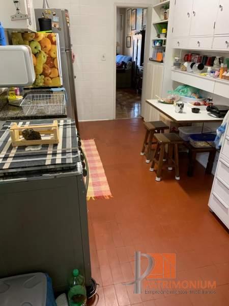 Apartamento em Petrópolis Centro