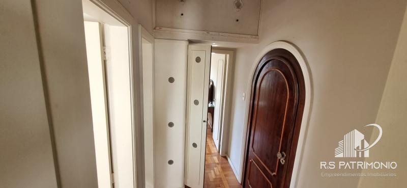 Apartamento em Petrópolis Centro