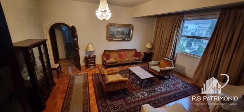 Apartamento em Petrópolis Centro