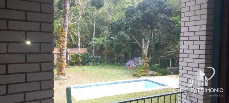 Casa em Petrópolis Carangola