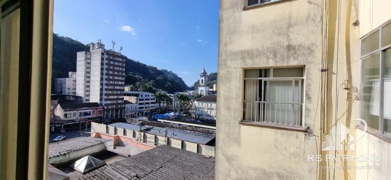 Apartamento em Petrópolis Centro