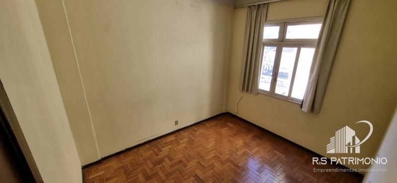 Apartamento em Petrópolis Centro