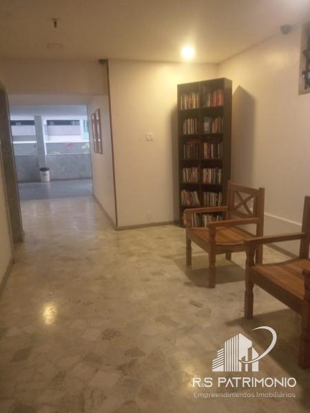 Apartamento em Petrópolis Centro