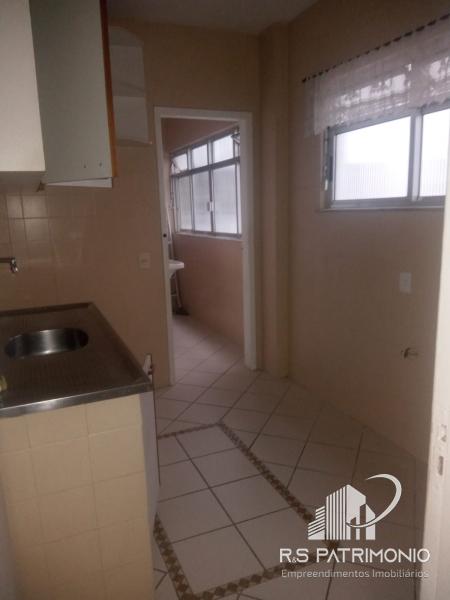 Apartamento em Petrópolis Centro