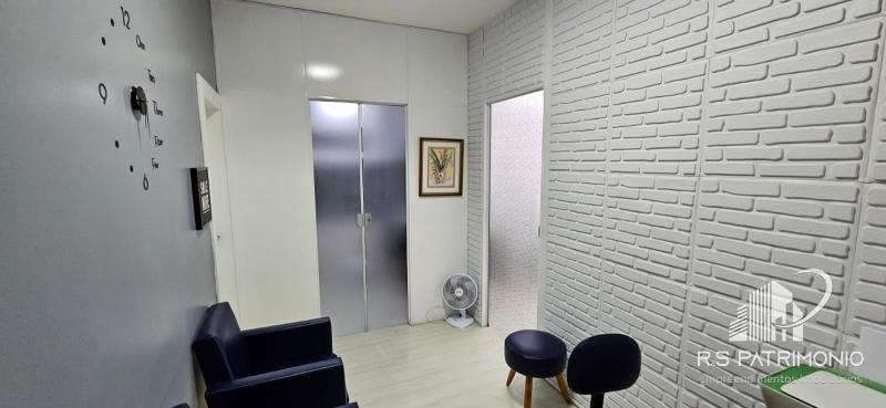 Sala em Petrópolis Centro