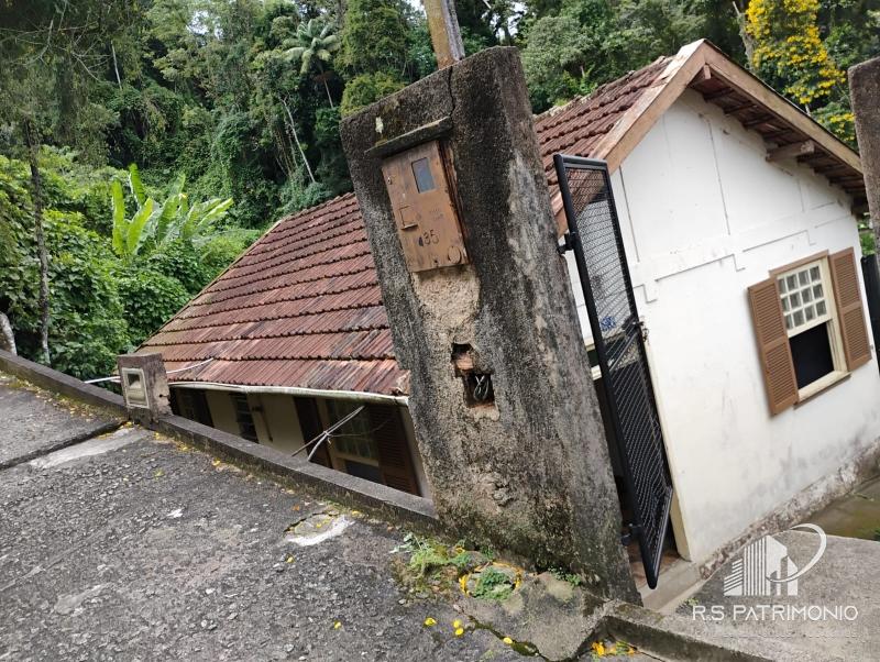 Casa - Petrópolis, Coronel Veiga - 2 Quartos