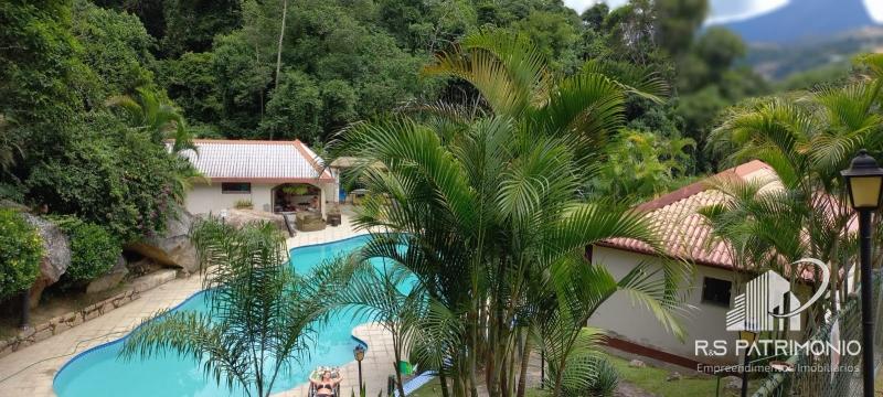 Apartamento em Petrópolis Samambaia