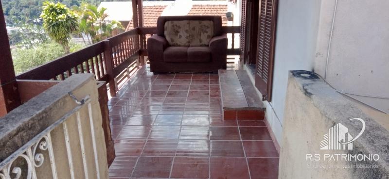 Apartamento em Petrópolis Carangola