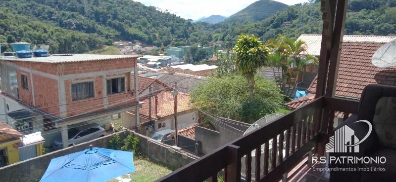 Apartamento em Petrópolis Carangola