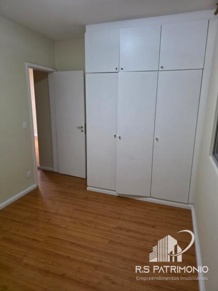 Apartamento em Petrópolis Centro