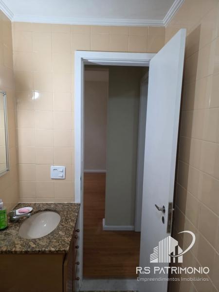 Apartamento em Petrópolis Centro