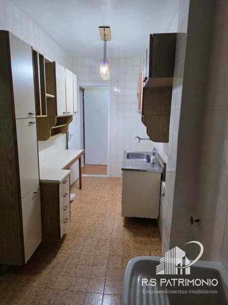 Apartamento em Petrópolis Centro