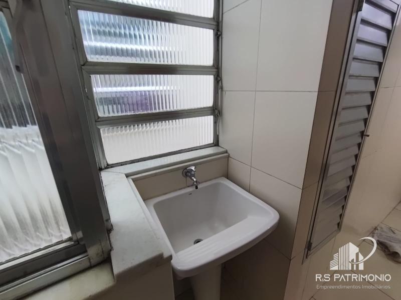 Apartamento em Petrópolis Centro