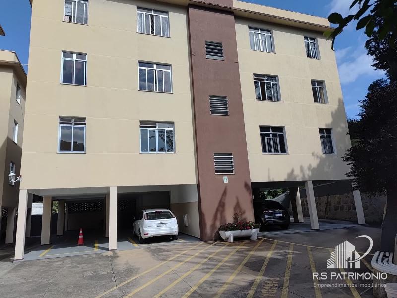Apartamento em Petrópolis Centro