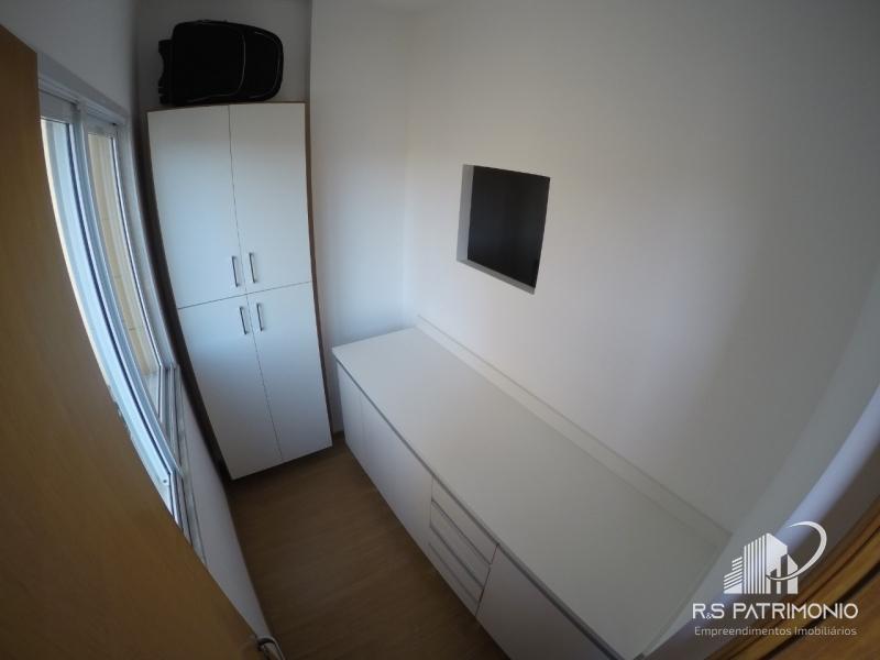 Apartamento em Petrópolis Centro