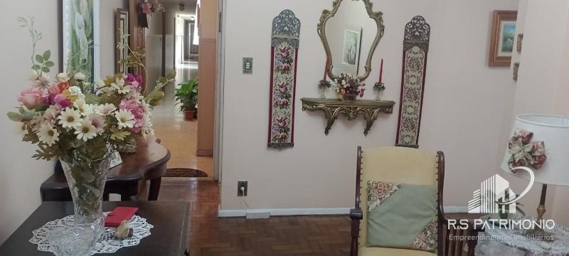 Apartamento - Petrópolis, Centro - 2 Quartos