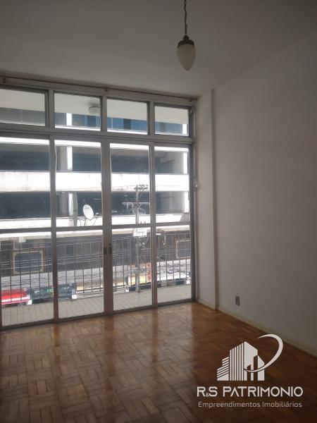 Apartamento - Petrópolis, Centro - 2 Quartos