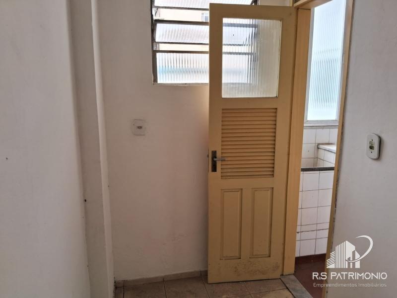 Apartamento em Petrópolis Centro